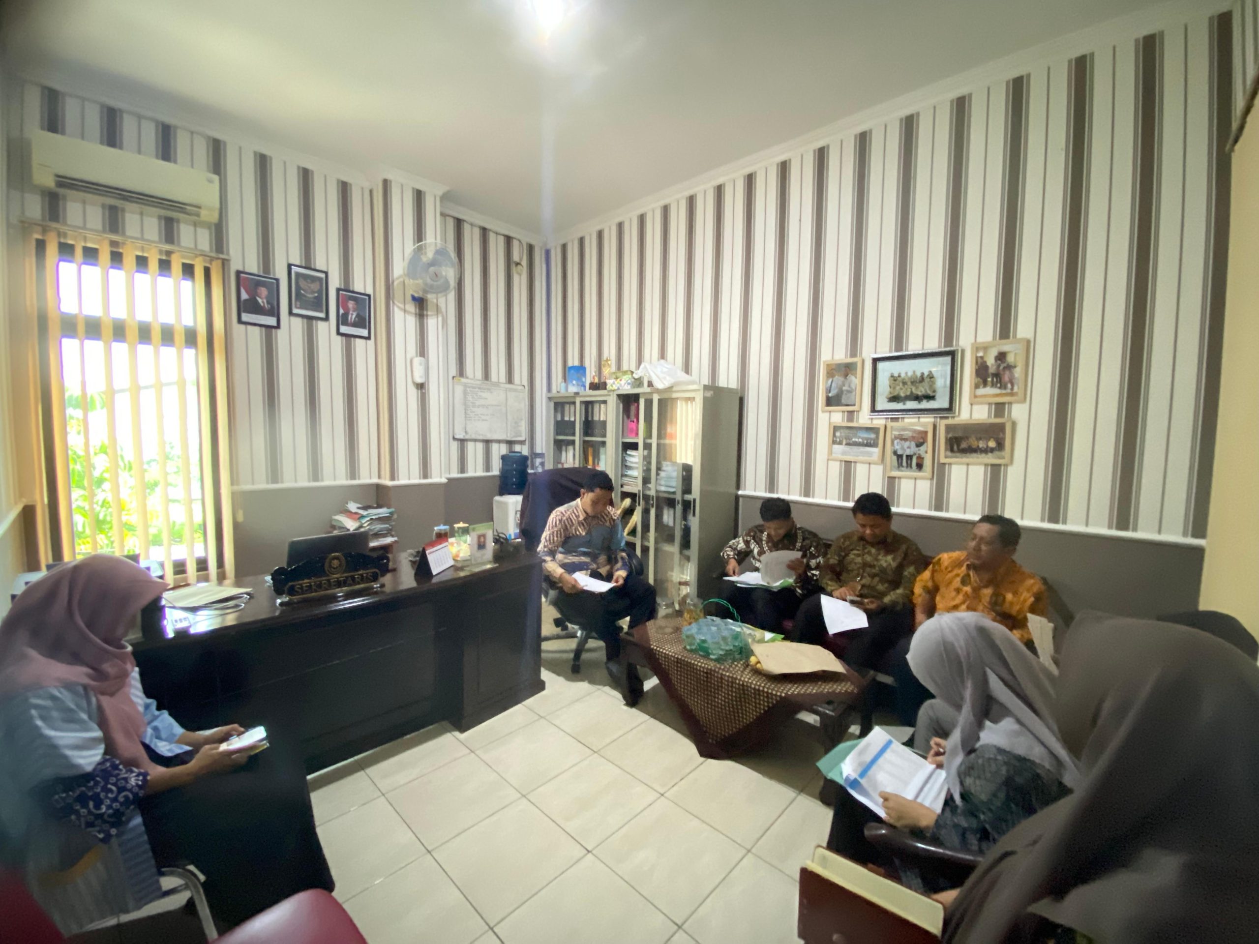 Rapat Koordinasi dan Evaluasi Bidang Kesekretariatan Bulan Oktober 2025 (16/10)